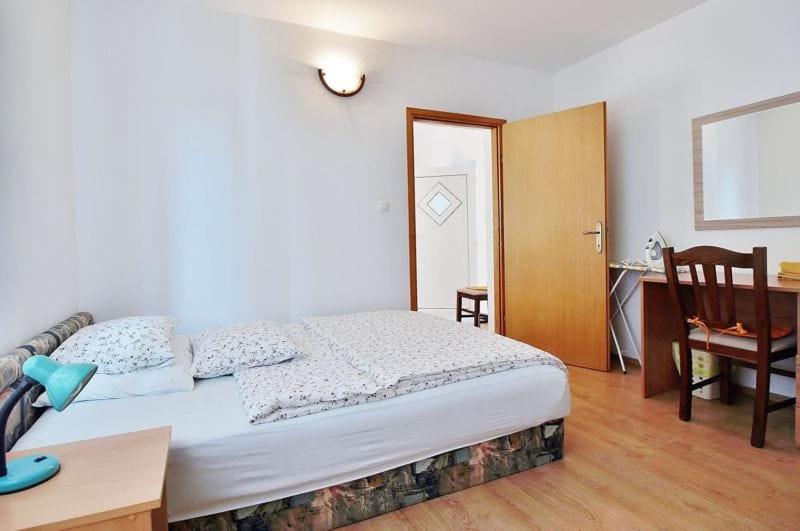 Dada Apartments Lopar Εξωτερικό φωτογραφία